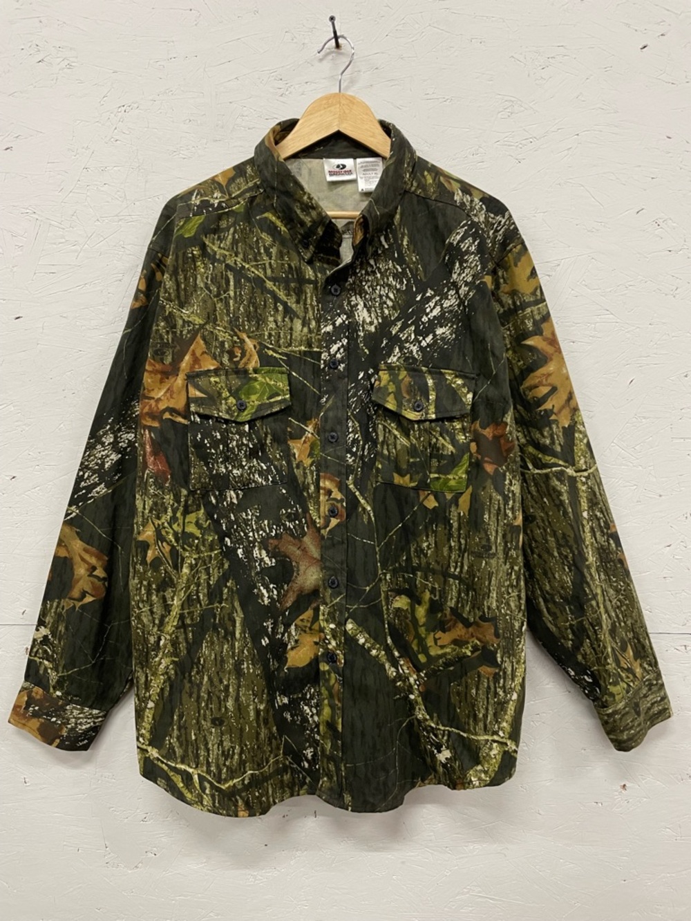 Mossy Oak Break-Up Camp Long Sleeve Button Down Hunting Shirt, Size XL